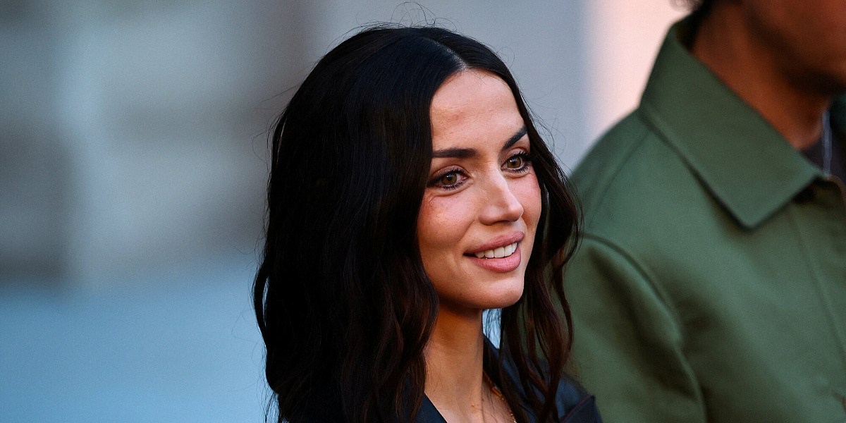 Ana de Armas privukla pažnju efektnim izdanjem na modnoj reviji