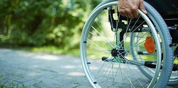 Vijeće ministara BiH povećalo limit za uvoz vozila bez dažbina za osobe s invaliditetom