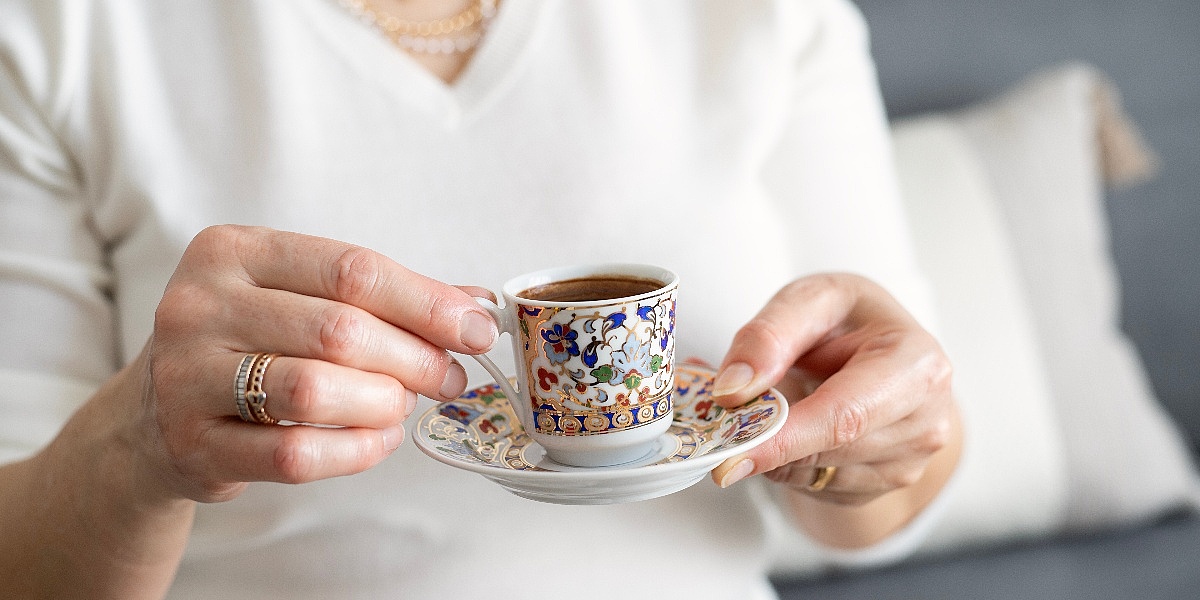 Začini koji mogu obogatiti aromu kafe i unaprijediti zdravlje