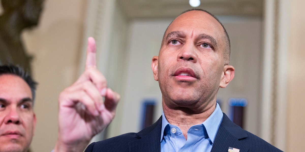 Hakeem Jeffries kritikovao aktivnosti MAGA lobista povezanih s Dodikom