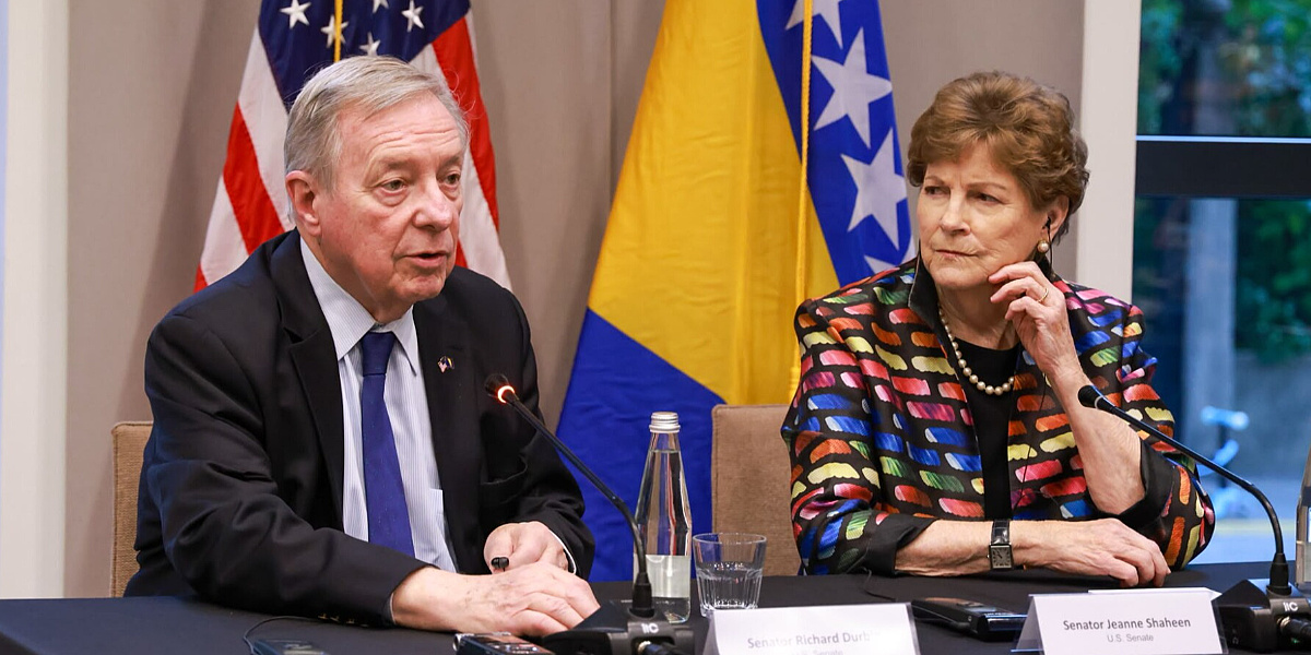 Američki senatori Shaheen i Durbin tokom boravka u Sarajevu zatražili hitno vraćanje sankcija Dodiku
