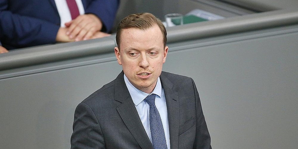 Njemačko tužilaštvo istražuje Adisa Ahmetovića: Zastupnik u Bundestagu pod sumnjom zbog namještanja poslova