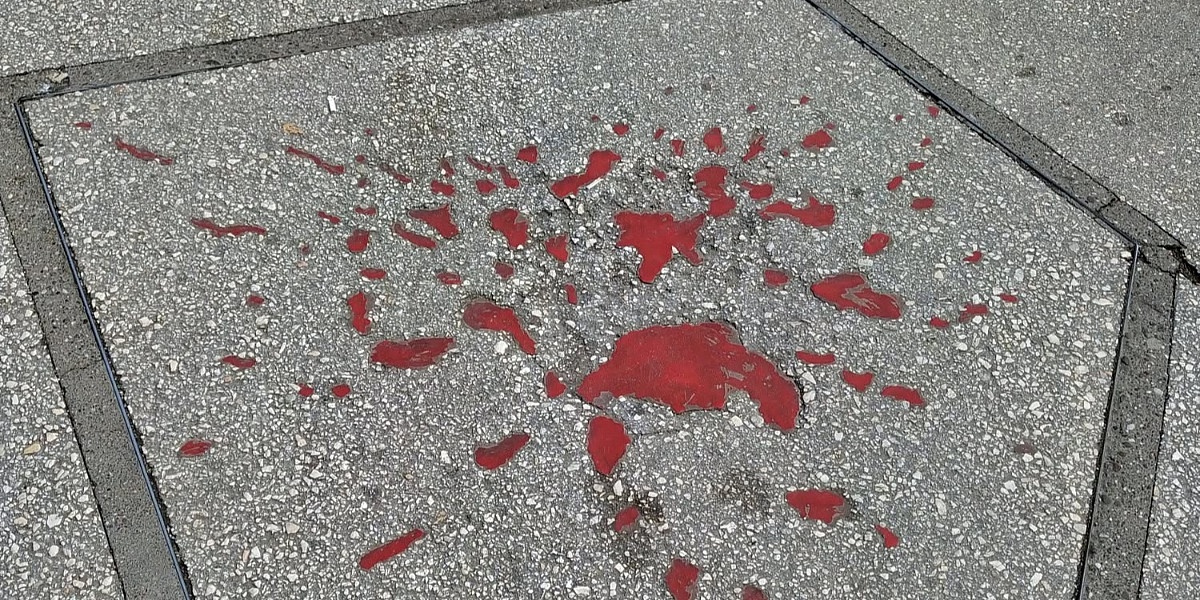 Zavod za zaštitu naslijeđa apeluje na građane za pomoć u lociranju 'Sarajevskih ruža'