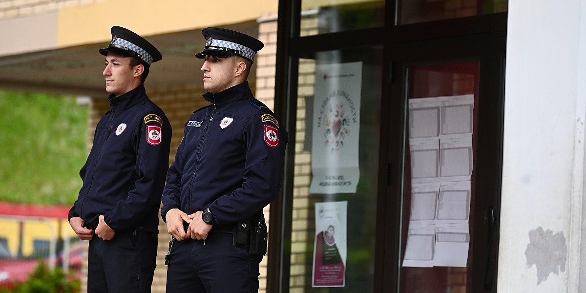 Muškarac pod dejstvom alkohola napao policajca u stanici u Šipovu