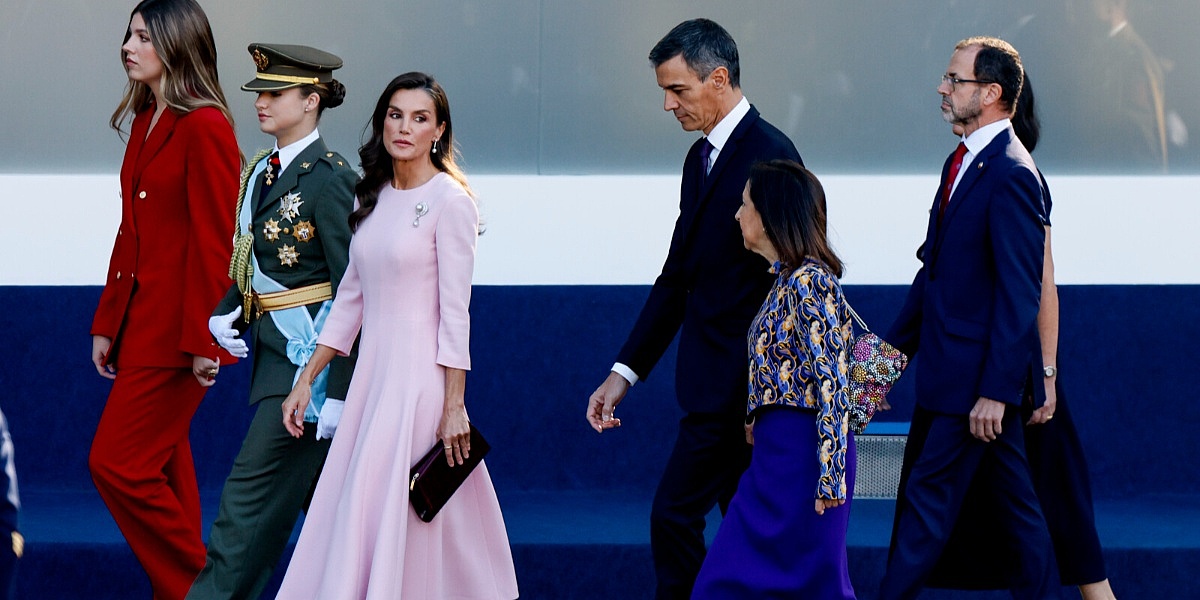 Španski premijer Pedro Sanchez izviždan i vrijeđan na vojnoj paradi u Madridu