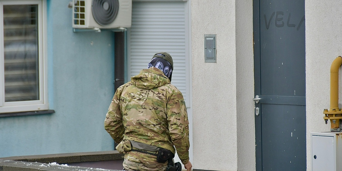 Opsežna akcija SIPA-e usmjerena protiv carinskih službenika u Brodu i Gradišci