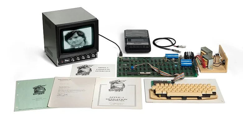 Računar Apple I "Hatfield" s Wozniakovim potpisom prodan za više od milion dolara