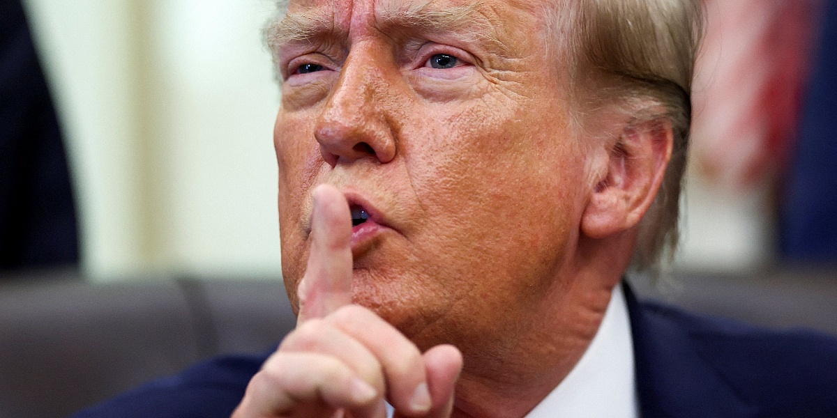 Trump i Vance pokrenuli program od 25 miliona dolara: Za dojavu o prevari nagrada do 30.000 dolara