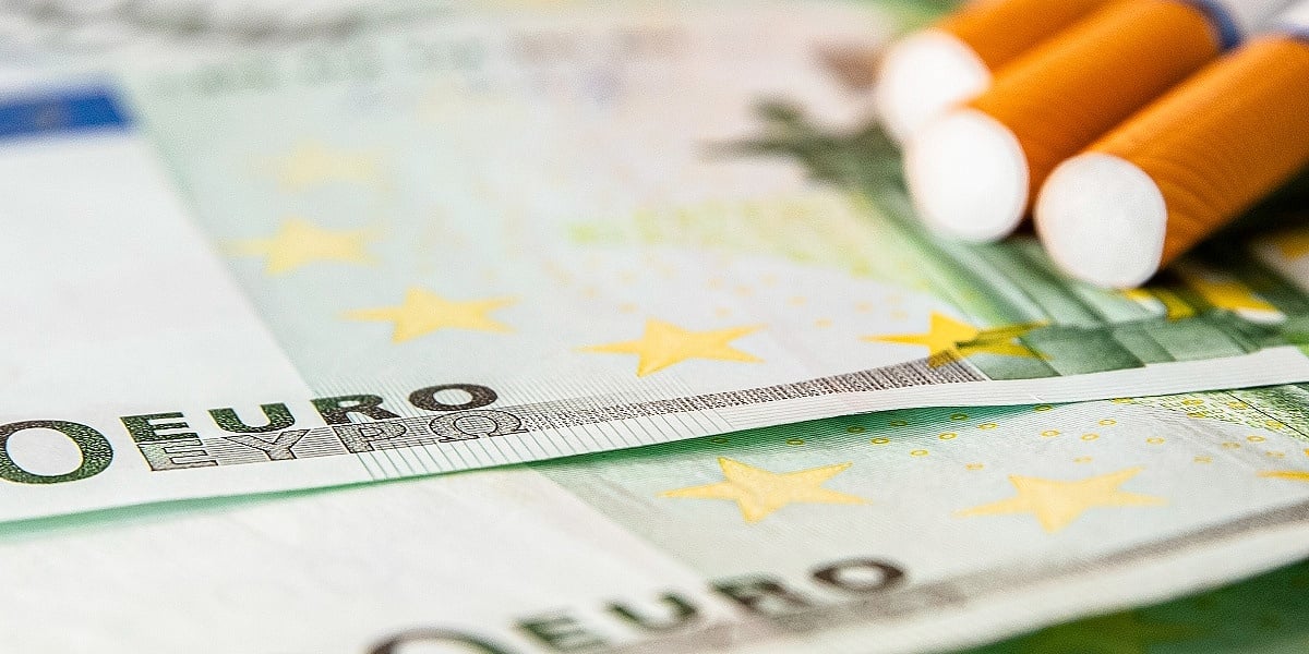 Nevjerovatna greška u Njemačkoj: Nisu primjetili da veći porez na cigare počinje važiti noćas, a ne 1. januara Nevjerovatna greška u Njemačkoj: Nisu primjetili da veći porez na cigare počinje važiti noćas, a ne 1. januara