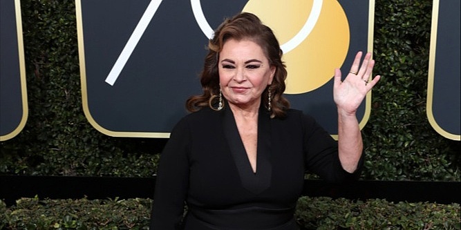 Roseanne Barr priznala da je uživala u poljupcima s kolegom Randyjem Quaidom: Voljela bih da ostavi suprugu