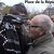 Mladić u centru Pariza stajao s povezom na očima: "Musliman sam. Ako mi vjerujete, zagrlite me"