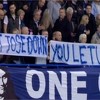 Utakmica je u drugom planu: Stamford Bridge ogorčen zbog odlaska Mourinha