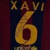 Messi "asistirao" Xaviju: Legendarni veznjak donirao dres za Dom zdravlja Travnik