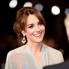 Od obične djevojke do vojvotkinje od Cambridgea: Život Kate Middleton u slikama