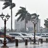 Zbog jake kiše koja je pogodila Abu Dhabi zatvorene škole i otkazani svi letovi