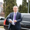 Radončić prebačen na UKCS: Zbog problema sa srcem prenoćit će u bolnici