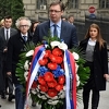 Članovi Vlade Srbije predvođeni Vučićem odali počast ubijenom premijeru Zoranu Đinđiću
