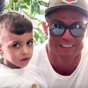 Ronaldo upoznao petogodišnjeg Palestinca koji je ostao bez roditelja