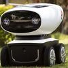 Robot picerije Domino's dostavlja pizzu i održava je toplom