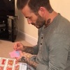 David Beckham je otac za primjer: Kćerkici Harper šije haljinice za lutke