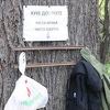 Inicijator akcije anoniman: Građani Banje Luke svakodnevno kače hranu i odjeću na "kuke dobrote"