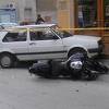 Tuzla: Dvije osobe povrijeđene u sudaru Golfa i motocikla