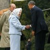 Kraljica Elizabeta II na rođendanskom ručku s Barackom Obamom i prvom damom SAD-a