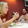 Skoro 30.000 ljudi na listi čekanja restorana u kojem možete jesti goli