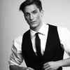 Damir Redžepagić iz Sarajeva je državni rekorder u atletici, a bavi se i modelingom