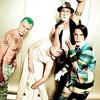 Stižu novi Red Hot Chili Peppersi: Bend pjesmom "Dark Necessities" najavio novi album