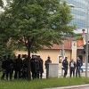 Pojačane policijske snage kod zgrade Vlade RS-a i palate Milorada Dodika
