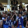 Hit bh. fudbala: Trofej u rukama igrača i čelnika Radnika