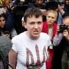 Pilotkinja Nadija Savčenko oslobođena iz ruskog zatvora