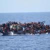 Snimljeno smrtonosno prevrtanje broda s imigrantima u Sredozemnom moru