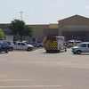 Naoružani napadač upao u robnu kuću Walmart u Texasu, ne zna se tačan broj talaca