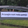 "Priznajte nam našu patnju": Sarajevski mostovi nose važne poruke