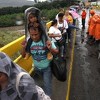 Predsjednik Venecuele otvorio granicu na osam sati: Narod pohrlio u Kolumbiju po hranu i lijekove