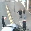 Birmingham: Policajci umalo upucali tinejdžera zbog plastičnog pištolja