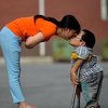 Par koji dokazuje da ljubav sve pobjeđuje: Ljubav muškarca visine 76 centimetara i žene s ožiljcima