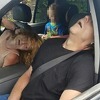 Dječak koji je pronađen u automobilu s predoziranim parom dobio novi dom