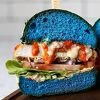 Nova atrakcija: Plavi hamburgeri na tržištu u Australiji