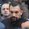 Protest ispred Vlade KS završen premijerovim pozivom na sastanak