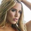 Chantel Zales, vruća kalifornijska dama