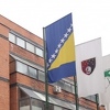 Šta je ispravno: BiH još uvijek nema pravilo o načinu isticanja zastave