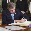 Santos došao po Nobelovu nagradu bez pobunjenika