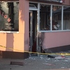 Detalji sinoćnje eksplozije: Na frizerski salon "Rekord" bačena bomba, policija vrši uviđaj