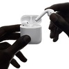 Bežične slušalice AirPods od naredne sedmice dostupne u Apple trgovinama