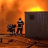 Požar uništio 28 kontejnera u Hamburgu, izbjeglice na vrijeme napustile skloništa
