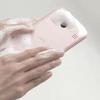Kyocera Rafre, japanski smartphone koji možete prati sapunom