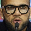 Dani Alves: Barcelona užasno tretira svoje igrače